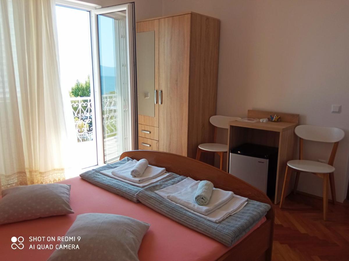 Guesthouse Kod Irene Gradac  Extérieur photo